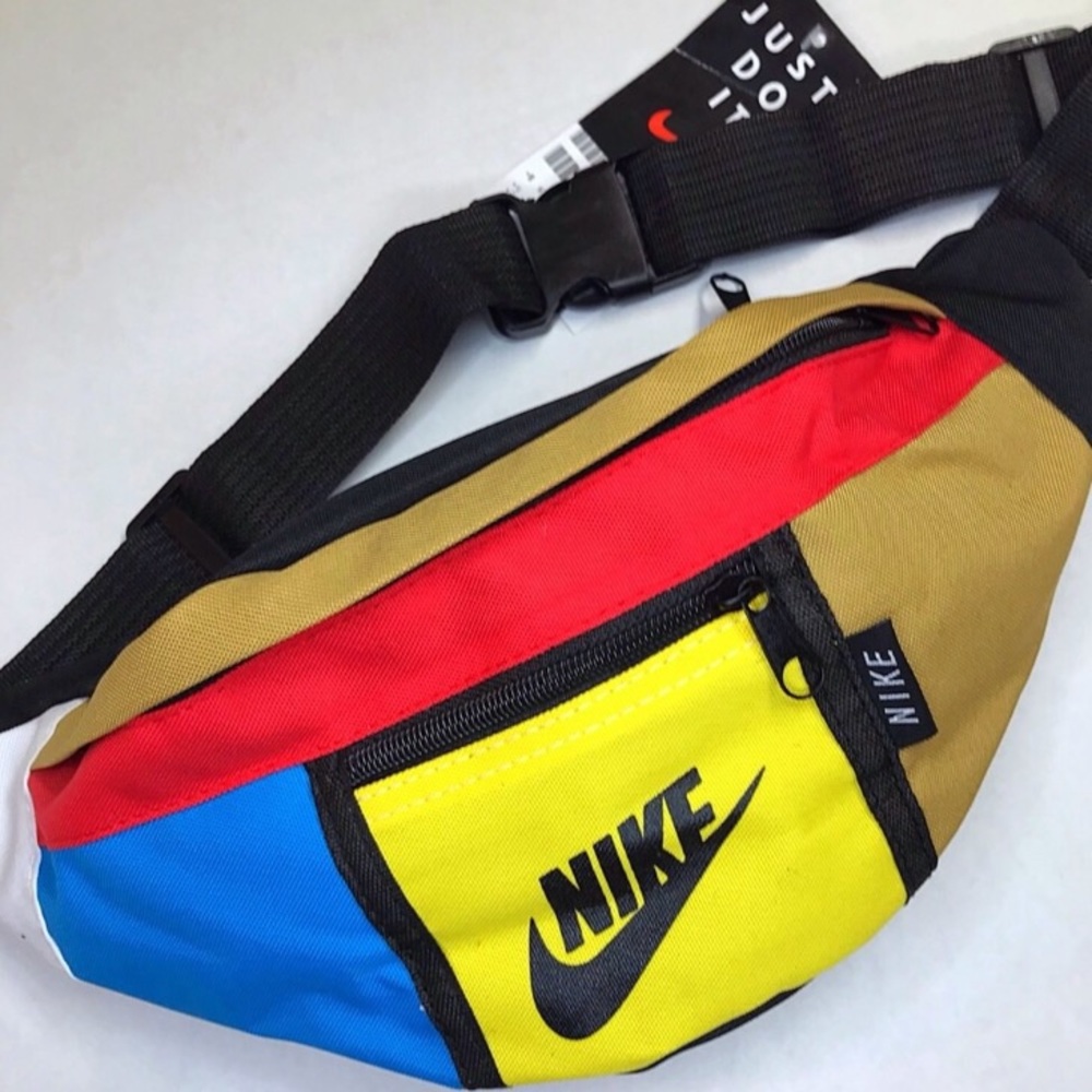 Nike crossbody bag